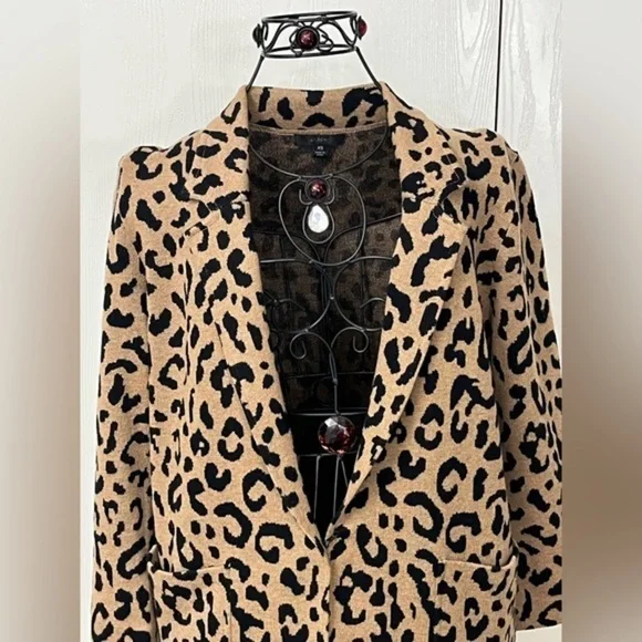 🟢 J. Crew Leopard Print 3/4 Sleeve Cardigan - Picture 4 of 13